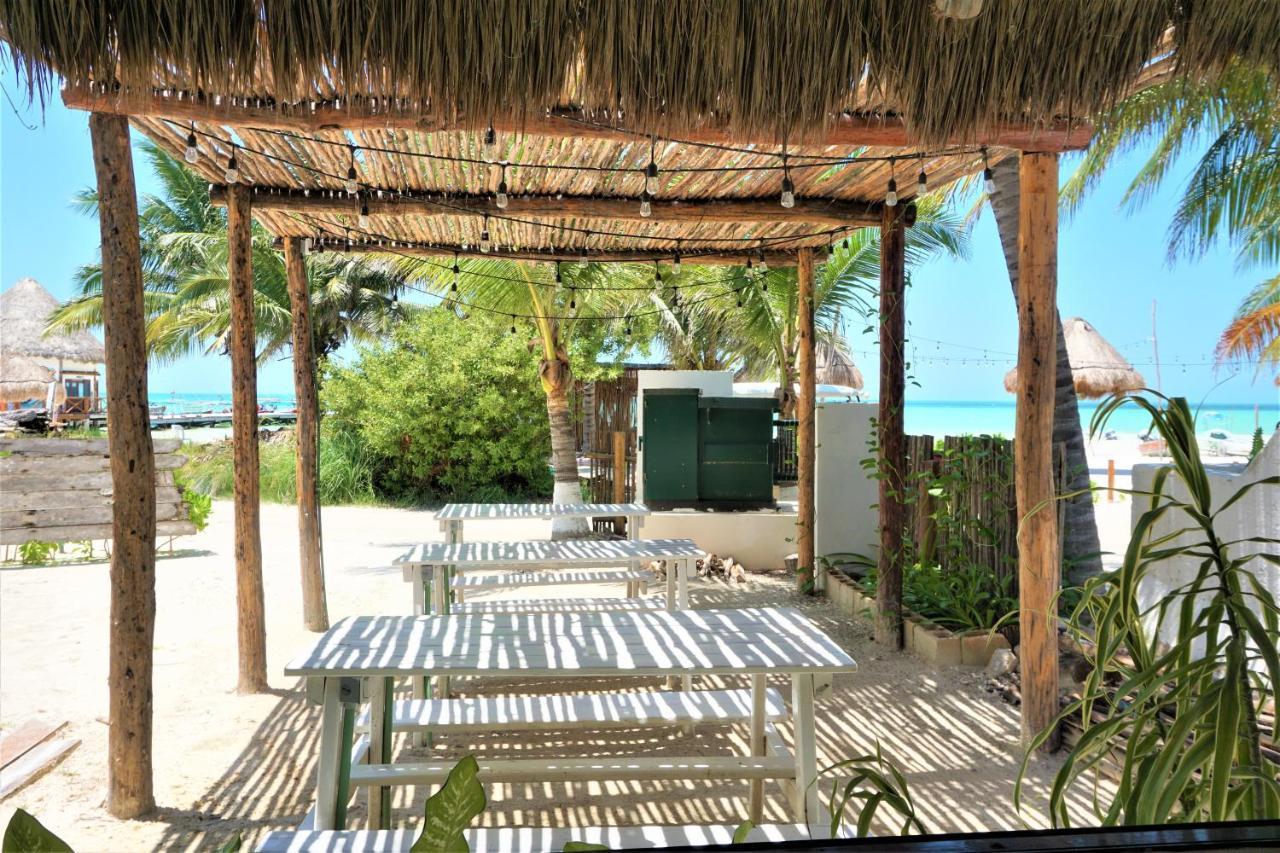 La Diosa Kali Beach Front Hotel 홀박스아일랜드 외부 사진